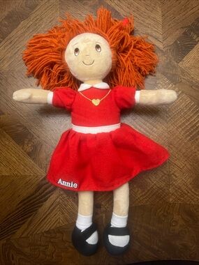 Annie | Toys | Little Orphan Annie Cloth Doll Vintage From 98s | Poshmark
